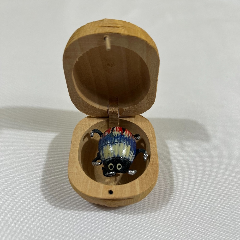 Vintage Hand Carved Wood Nut Trinket Box Miniature Painted Beetle Spider 1.5"
